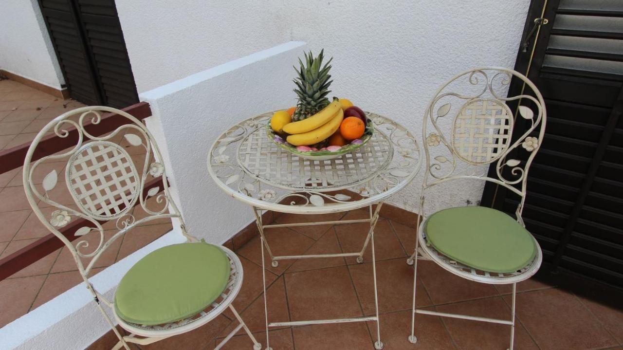 Apartment Gita Malinska Luaran gambar